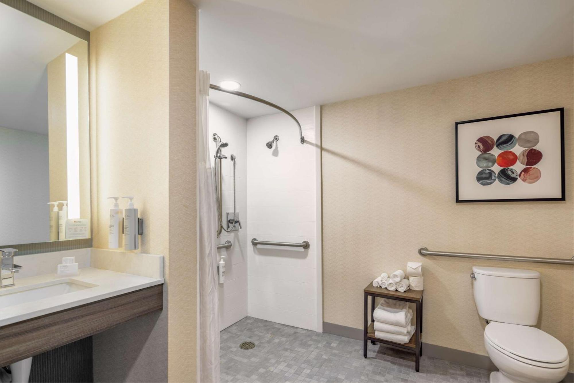 Hilton Garden Inn Oakbrook Terrace Exterior foto