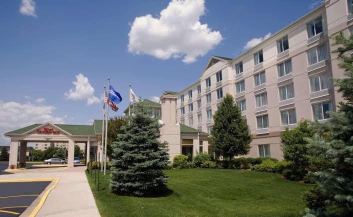 Hilton Garden Inn Oakbrook Terrace Exterior foto